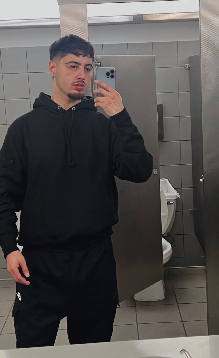 𝖘𝖙𝖆𝖗𝖇𝖔𝖞 tweet media