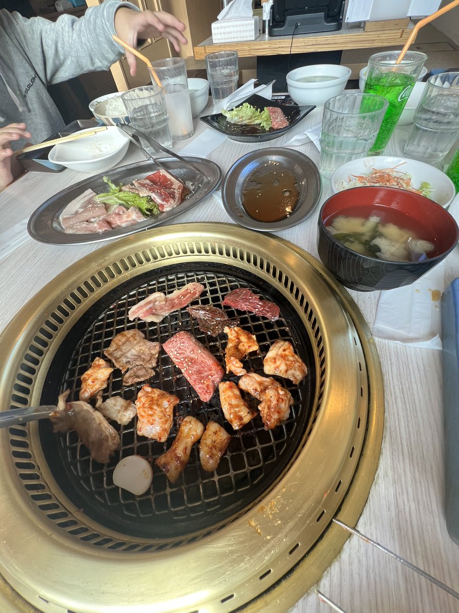 全部𝐛𝐮𝐠𝐠𝐲のせい。