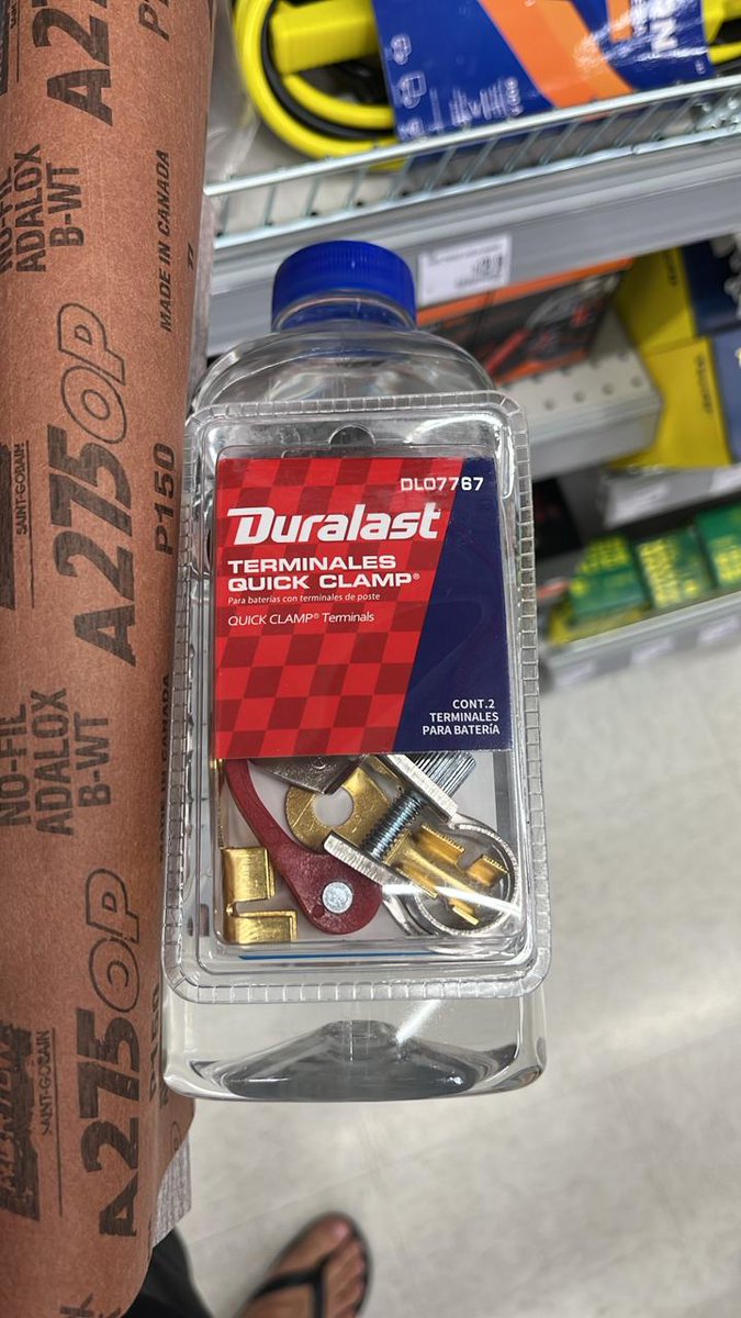 AstroGlock's tweet image. O dia que eu começar a vender chapéu, as pessoas começam a nascer sem cabeça