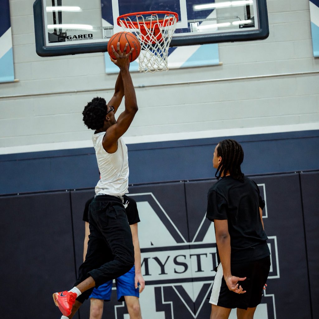 CJ Emezie-Ejinima 🪼 tweet media