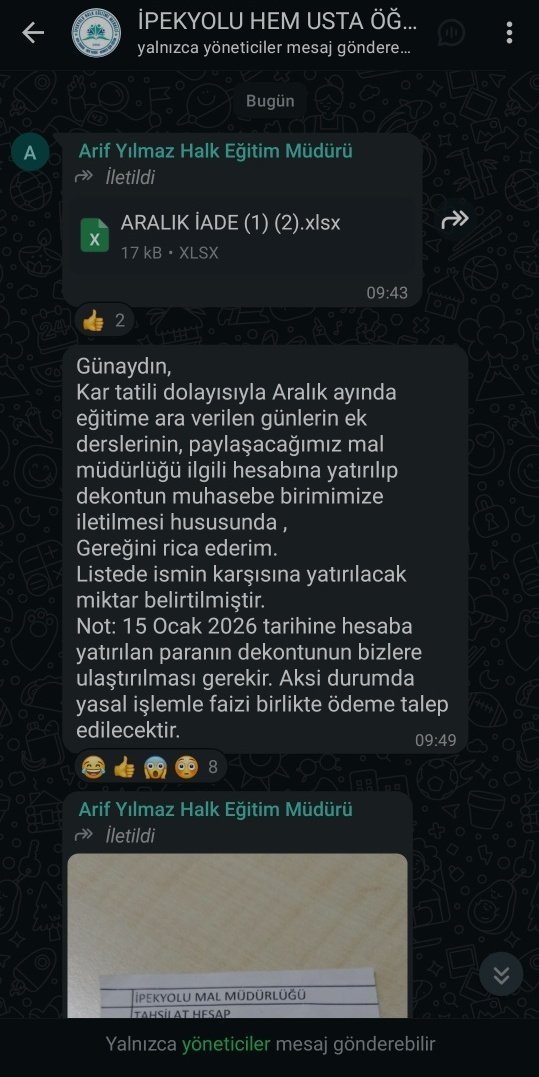 AkayZewe's tweet photo. 📌 Van İpekyolu Halk Eğitim Merkezinde İdare Değil, Tehdit Mekanizması

Halk Eğitim Merkezleri, toplumun en kırılgan kesimlerine umut olmak için vardır.
İşsizine, emekçisine, kadınına, gencine bir kapı aralamak için…
Ama bugün görüyoruz ki bazı Halk Eğitim Merkezleri, hukukun askıya alındığı, tehdit ve baskının yönetim tarzı haline geldiği yapılara dönüştürülmüş durumda.

Aralık ayında, mali yıl sonu bahanesiyle idarenin kendi kararıyla erken yatırdığı ücretler, Valilik tarafından ilan edilen kar tatilleri gerekçe gösterilerek müdür Arif Yılmaz tarafından, usta öğreticilerden geri isteniyor.
Üstelik bu talep, resmî tebligatla değil, WhatsApp mesajlarıyla…
Üstelik “ödeyin” denilerek değil, “ödemeseniz faiziyle alırım” tehdidiyle…
Yetmiyor.
Daha da ileri gidiliyor.
“Parayı vermezseniz bir daha size kurs açmayız.”
Bu cümle bir yönetici sözü değildir.
Bu cümle hukuksuzluğun itirafıdır.
Bu cümle kamu gücünün şantaj aracı olarak kullanılmasıdır.

📍Soruyorum: Siz Kimsiniz?
Valilik kararıyla tatil edilen günlerin bedelini, kusuru olmayan emekçiden hangi hukukla istiyorsunuz?
İdarenin muhasebe planlamasındaki hatayı, hangi yüzle usta öğreticiye fatura ediyorsunuz?
Devlet, hatasını vatandaşa ödetmez.
Devlet, tehditle para toplamaz.
Devlet, “vermezsen aç bırakırım” demez.
Bunlar görev değildir, görevin kötüye kullanılmasıdır.
Bu nüdür görevde kalmamalıdır.
Bir halk eğitim merkezi;
— Çalışanını korkutan,
— “Kurs açmam” diyerek geçimle tehdit eden,
— WhatsApp mesajlarıyla faiz tehdidi savuran,
— Hukuku değil gücü referans alan
bir anlayışa teslim edilemez.
Bu ülkenin çocukları, gençleri, kursiyerleri;
hukuku tanımayan yöneticilerin insafına bırakılamaz.
Buradan açıkça söylüyorum:
Bu tutumu sergileyen bir Halk Eğitim Müdürü o görevde bir gün bile kalmamalıdır.
Çünkü Halk Eğitim, tehdit merkezi değil, kamu hizmeti kurumudur.

Malum partinin riyakar vekillerine açık soruyorum:
Her gün çıkıp sosyal medyada, kürsülerde:
“Biz çok çalışıyoruz, sorun çözüyoruz”
diyen vekillere soruyorum:
Bu mu sizin çalışmak dediğiniz?
Bu mu emekçiyi korumak?
Bu mu kamu yönetimi?
Halk eğitim merkezi müdürü Arif Yılmaz hangi gerekçe ile 265 çalışandan kişi başı 3.800 TL olmak üzere toplam 1 milyon TL’yi geri istemektedir?
İnsanları “bir daha kurs açmam” diye susturmak mı reform?
Eğer çalışıyorsanız,
eğer sorun çözüyorsanız,
işte sorun burada.
Bu ülkede insanlar emeğinin parasını iade etmek zorunda bırakılıyorsa,
üstelik bunun için tehdit ediliyorsa,
orada devlet değil, keyfiyet vardır.

Usta öğreticiler dilenmedi.
Haklarını aldı.
İdarenin hatasını da üstlenmek zorunda değil.
Hukuk işleyecekse, tebligat gönderilir.
Yargı karar verir.
Ama korku salarak, kursla tehdit ederek, faizle sindirerek hiç kimseye borç çıkaramazsınız.
Bu ülke bir hukuk devletiyse —
bunu en çok da makam odalarında oturanlar hatırlamak zorundadır.

______
Van halkı, gençleri, işçileri ve emekçileri bu şehirde hukuksuzluğa yabancı değildir.
Yıllardır alın terine uzanan ellere, kamu gücünü kişisel iktidar alanına çeviren anlayışlara karşı mücadele ediyorlar.
Van’da insanlar sadece işsizlikle, yoksullukla değil; haksızlıkla, keyfiyetle, “ben yaptım oldu” diyen idare anlayışıyla da boğuşuyor. Gençler geleceksizlikle sınanırken, emekçiler kazandığı üç kuruşun hesabını vermek zorunda bırakılıyor. Üstelik bu hesap, mahkeme salonlarında değil; WhatsApp mesajlarıyla, tehdit cümleleriyle soruluyor.
Van halkı şunu çok iyi biliyor:
Bu yaşananlar münferit değil.
Bu, yıllardır süren bir düzenin parçası.
Halk Eğitim Merkezlerinde görev yapan usta öğreticilerden, idarenin kendi hatasının bedelini talep etmek; Valilik kararıyla tatil edilen günlerin parasını “geri verin” diyerek istemek; yetmezmiş gibi “vermezseniz kurs açmayız” diye tehdit etmek…
Bunların hiçbiri tesadüf değil. Bunlar, emeği kolay lokma gören zihniyetin ürünüdür.

Toprağına, insanına, emeğine sahip çıkacak hukukçuları ve yetkilileri göreve davet ediyorum.Bu haksızlığa dur diyelim.

@HSKKurumsal @tcbestepe @herkesicinCHP @adalet_bakanlik