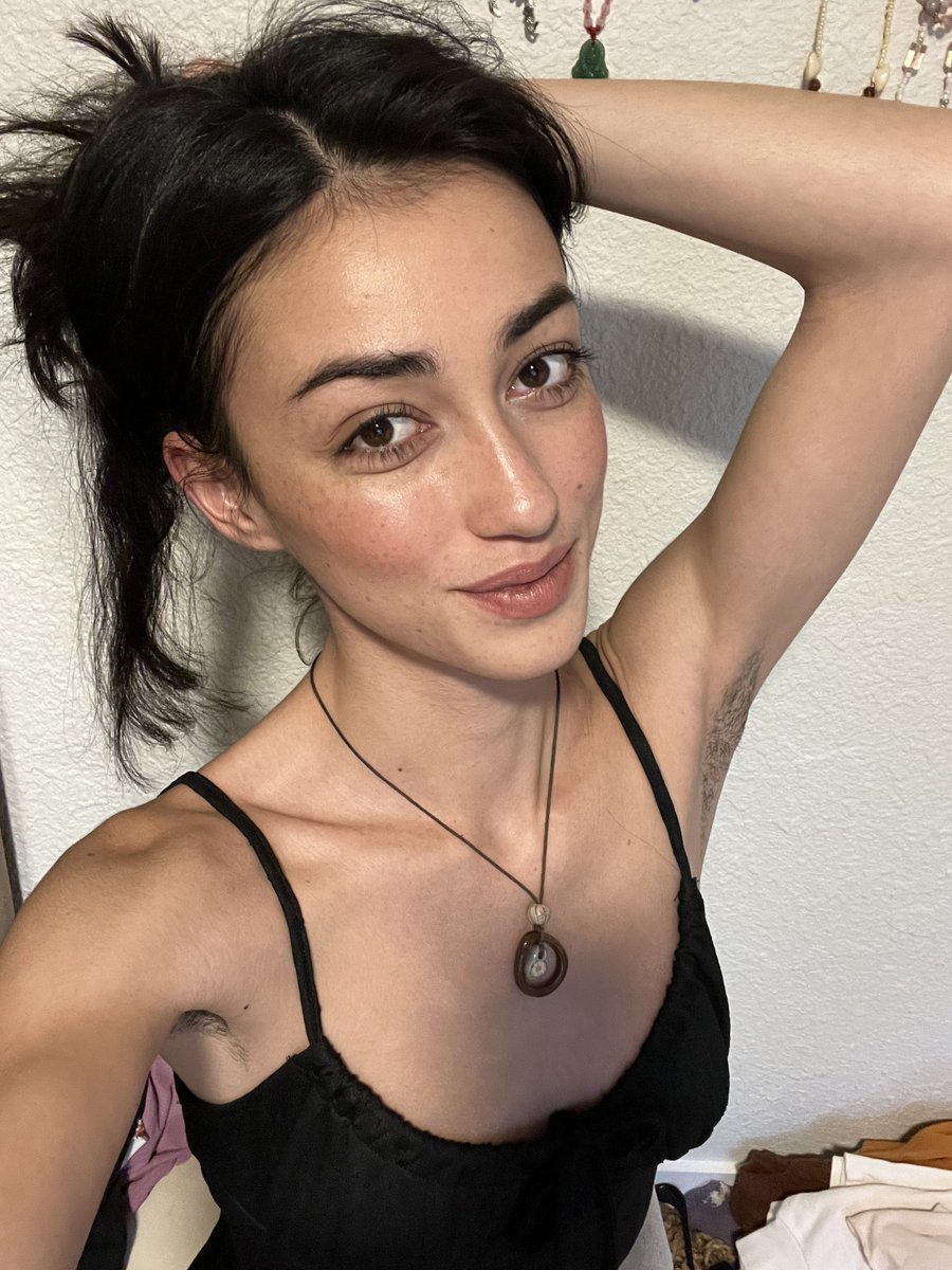 freckled__lady's tweet photo. https://t.co/VSUF08TarR