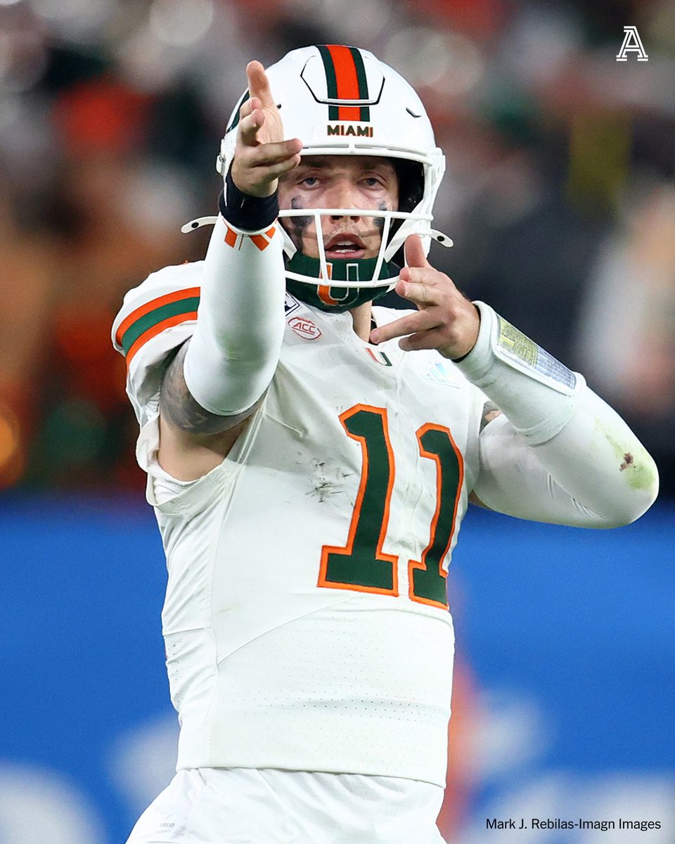 TheAthletic's tweet photo. THE U IS BACK 🔥

Miami makes its first National Championship game since 2003.

#CFBPlayoff https://t.co/5yi19WqTh9
