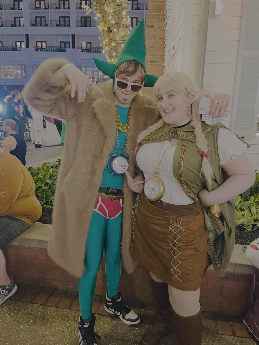Linkle today
met pimp daddy Tingle

Linkle + Tingle my new otp
