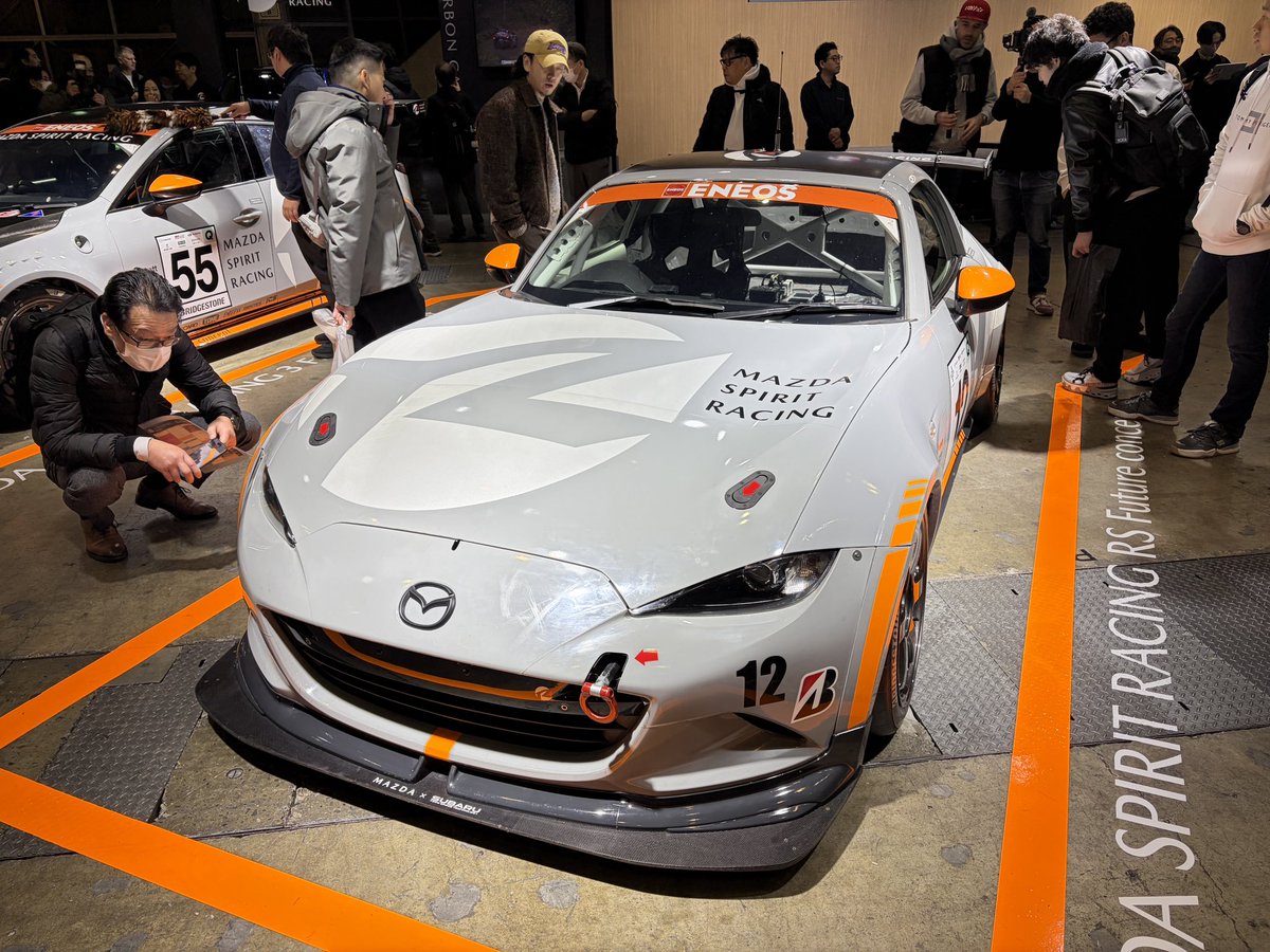 WillForWin2's tweet image. 何とMAZDA DRIVING ACADEMY様の懸賞に当選してオートサロンに来ています。
懸賞に当たったのって何年ぶりだろう…。ありがとうございました！