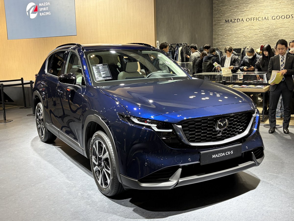 WillForWin2's tweet image. 何とMAZDA DRIVING ACADEMY様の懸賞に当選してオートサロンに来ています。
懸賞に当たったのって何年ぶりだろう…。ありがとうございました！