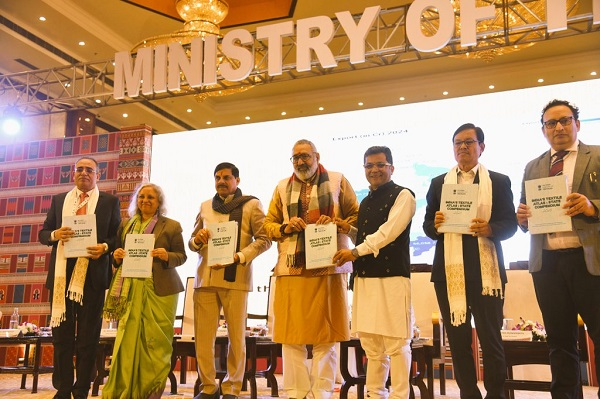 InvGurInd's tweet image. Ministry of Textiles signs MoUs with 15 states to boost evidence-based policymaking

investmentguruindia.com/newsdetail/min…

#Industry #TextilesSector @PmargheritaBJP @girirajsinghbjp @TexMinIndia #MoU #Investmentguruindia