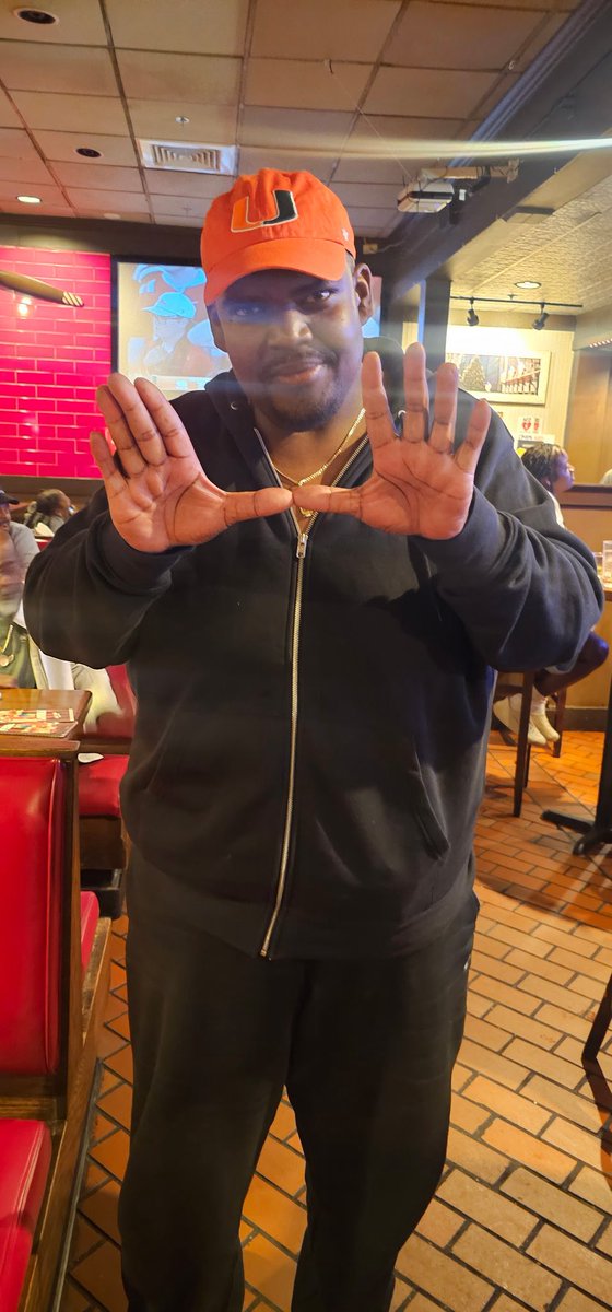 ABurgessEdu's tweet photo. In the words of Trick Daddy… “Take it to the house!” 🏈🔥
LEGGGOOOO!!!
They doubted us, questioned us, counted us out — but we prevailed.
The U is headed to the Ship!! 🟠🟢 @MiamiHurricanes
#TakeItToTheHouse #Leggggooo #TheU #AllAboutTheU #CanesNation #ItsAllAboutTheU #AgainstAllOdds #DoubtedButNeverDenied #RoadToTheShip #WePrevail #CanesOverEverything #ChampionshipBound 🏆🔥