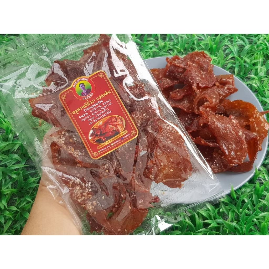 PLOY1985_'s tweet image. ลองดู หมูหวานซีอิ๊วงา เกรด A โบราณ 30 ปี หวานกำลังดี หอมซีอิ๊วงาดั้งเดิม หมูหวานอย่างดีเกรด A การันตีอร่อย 5 ดาว แม่สมคิด ในราคา ฿105 ที่ Shopee s.shopee.co.th/7KqaFcReNn?sha…