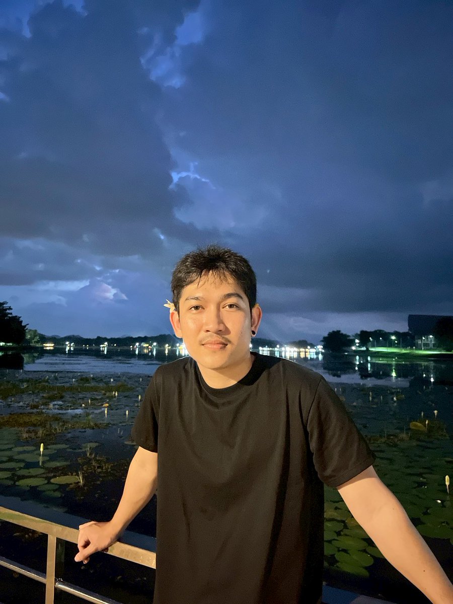 รับนวดนอกสถานที่ และที่ร้านสนใจนวดผ่อนคลาย👇🏻👇🏻 (หมอนวดชายแท้) #หมอนวดชาย #นวดนอกสถานที่ #นวดน้ำมัน #หมอนวดชาย #หมอนวดเชียงราย #นวดโรงแรม #นวดชายหญิง #หมอนวดไกล้ฉัน
#นวดเชียงราย 
#สนใจทัก iD  payu_2002