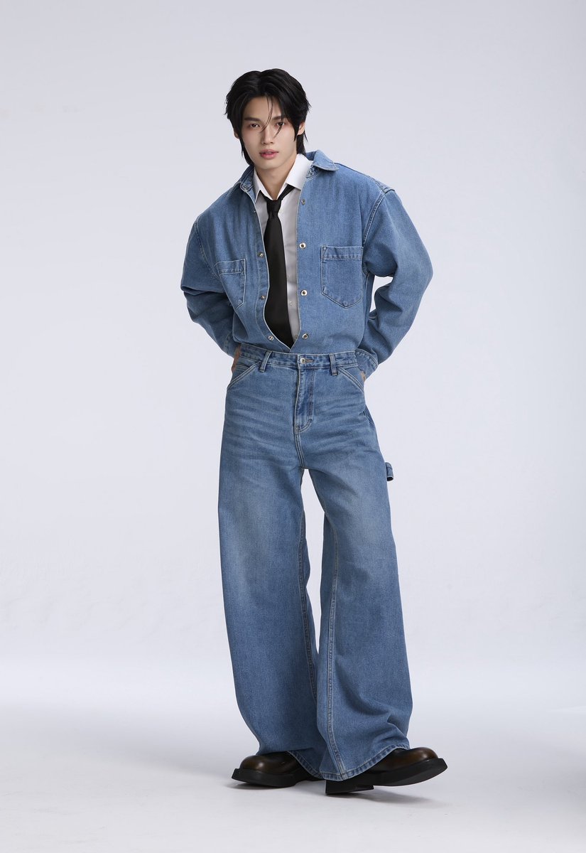 fourteenchannel's tweet image. “จูวีเทค” เปิดตัว “วิน เมธวิน” New BrandAmbassador ของ “JUVELOOK” ตัวแทนคนรุ่นใหม่ 
ที่สะท้อนพลังแห่งความมั่นใจและความอ่อนเยาว์อย่างเป็นธรรมชาติ 
บริษัท จูวีเทค จำกัด เตรียมจัดงานแถลงข่าว JUVELOOK : DUAL LOOK FOR A YOUTHFUL LOOK เปิดตัวผลิตภัณฑ์ใหม่ JUVELOOK Volume และ เปิดตัว…