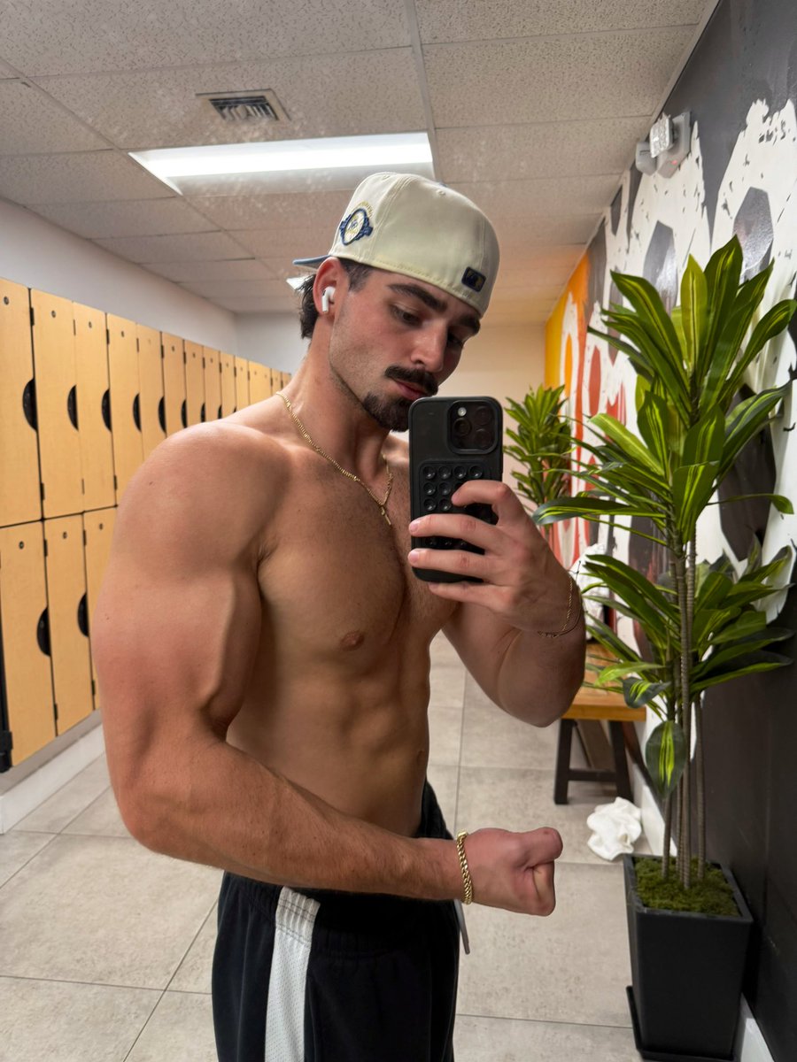 Logan Copperwheat tweet media