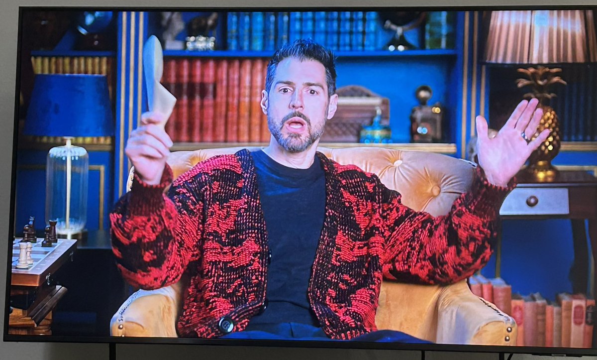 powerofvethoe's tweet image. TOUGH year to be a reality tv fan. tired of constantly getting my feelings hurt by my favorite shows. 😔 #TheTraitorsUS #BB27