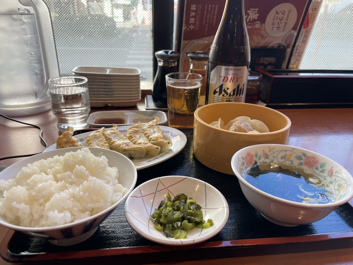久しぶりの宇都宮
お墓参り
ずいぶん来てなかったなぁ〜
餃子で一杯