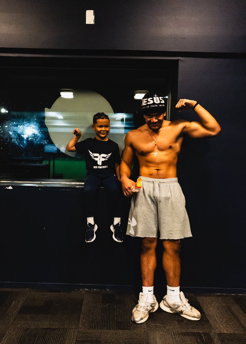 Wesley Pitoitua '26 tweet media