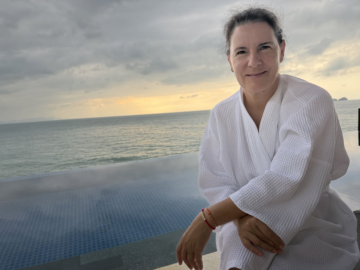 fab_nz's tweet photo. In the post by  @Odile_Roujol , Par Olive beauty ingestibles part of the trends 2026 for here to stay https://t.co/11kzoeCquz https://t.co/VsvmdFnmlV