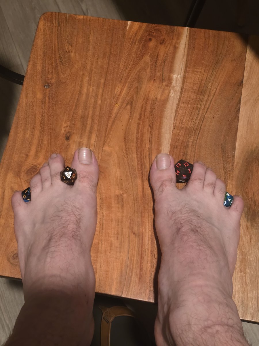 Master Bron Solo⚔️🔌 tweet media