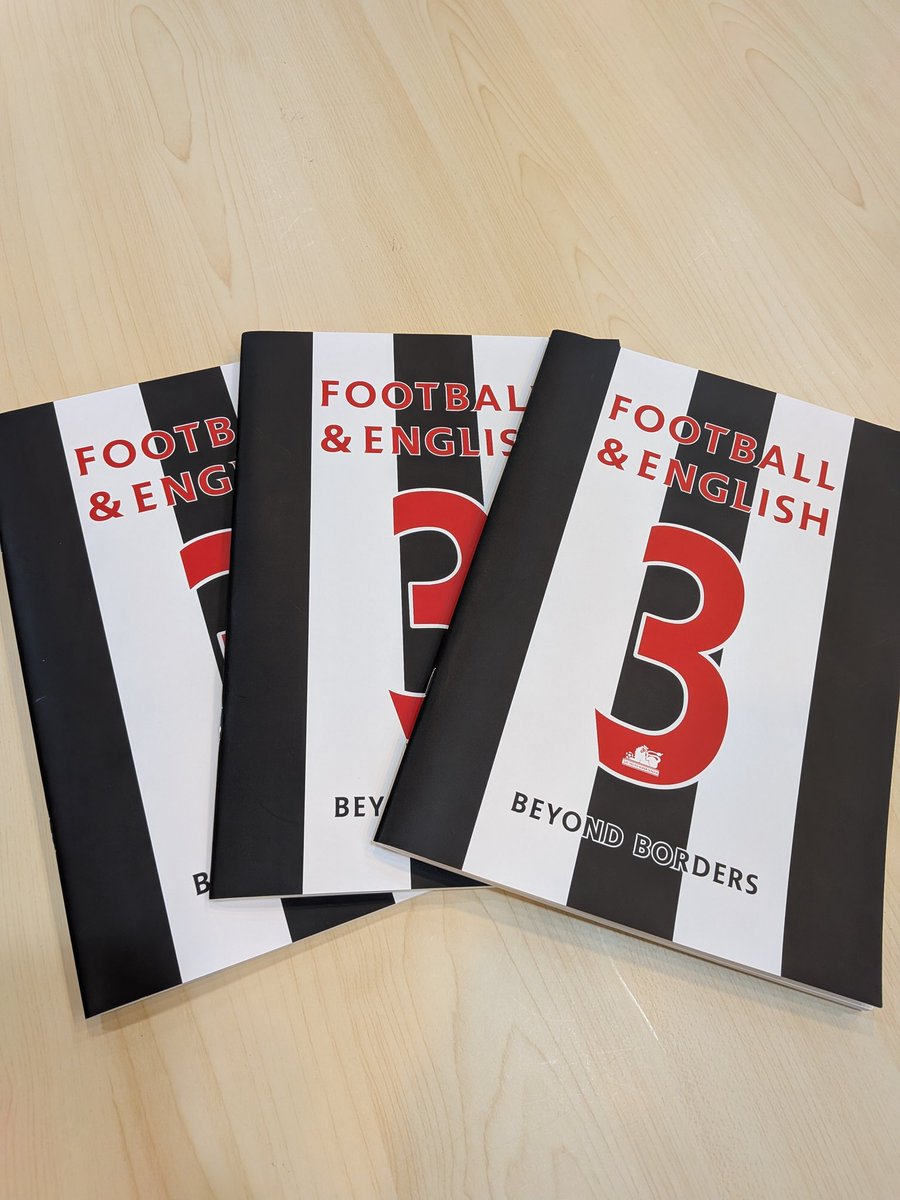 先日、ゲスト出演して頂いた竹山友陽さんが発売されたサッカー選手向けの英語の教科書『FOOTBALL＆ENGLISH』を3人の方にプレゼント！

応募方法は
①このアカウントをフォロー
②このポストをリポスト
これで応募完了👍1/16(金)正午締切💫

とても実用的ですよ！！
#フットーク