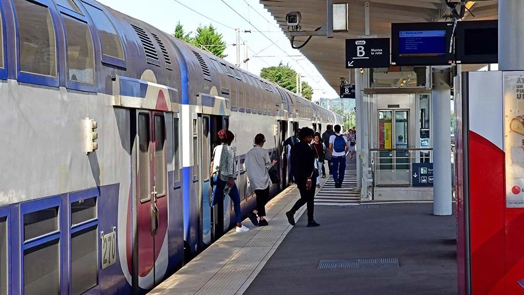 FLASH INFO Ile-de-France tweet media