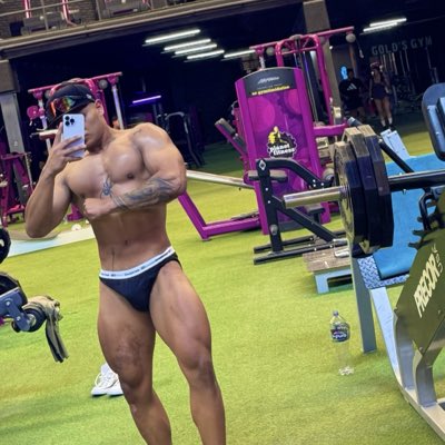Sebastian69Rt's tweet photo. #NuevaFotoDePerfil https://t.co/0XaAX3nqLc