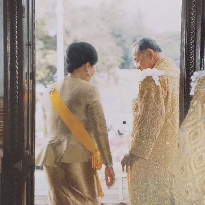 ๙ Still on my mind - KingBhumibol QueenSirikit 🩶 tweet media