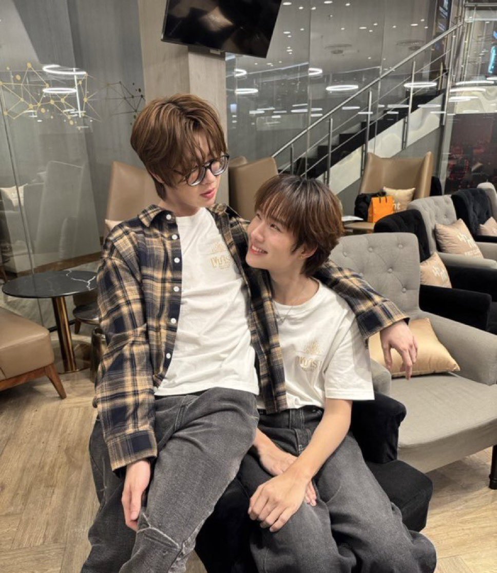 moonxest's tweet image. my clingy babies ⋆. 𐙚 ˚
#nampingster #firstone