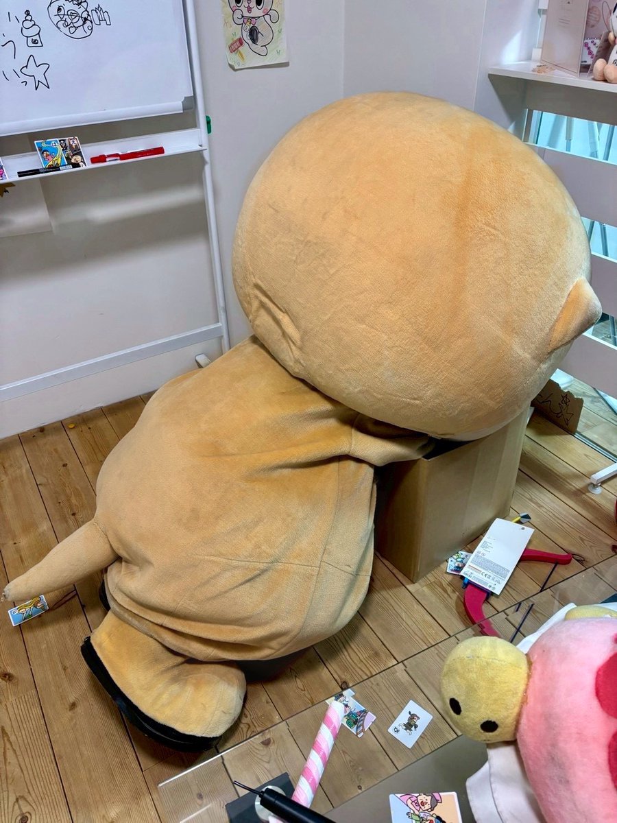 おもちゃ探す時が1番真剣やな😎