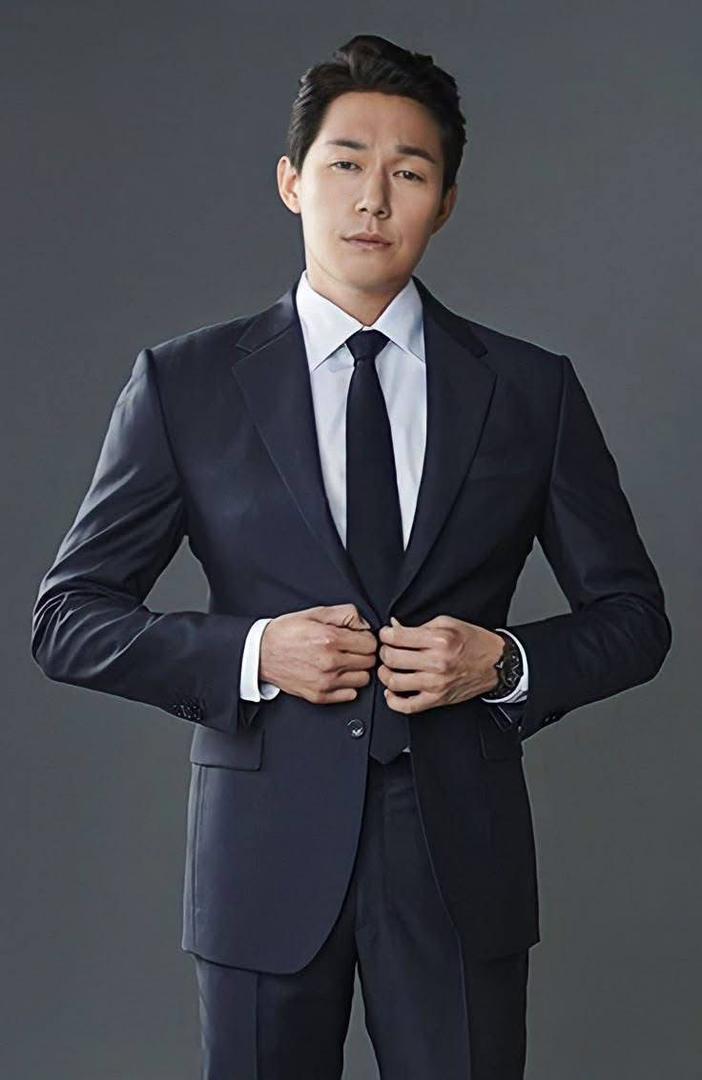 deronkeajike's tweet photo. Happy birthday 🎂 Ahjussi Park Sung-woong.
Emi yin agun  baba mi https://t.co/R8V9bXZny3