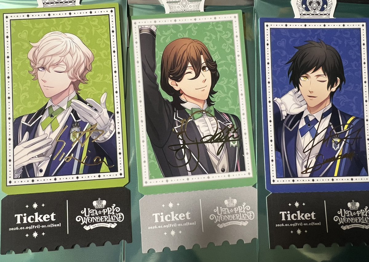 物販特典もセシルは箔押し来なかった… 当日物販頑張ります。通常は来て