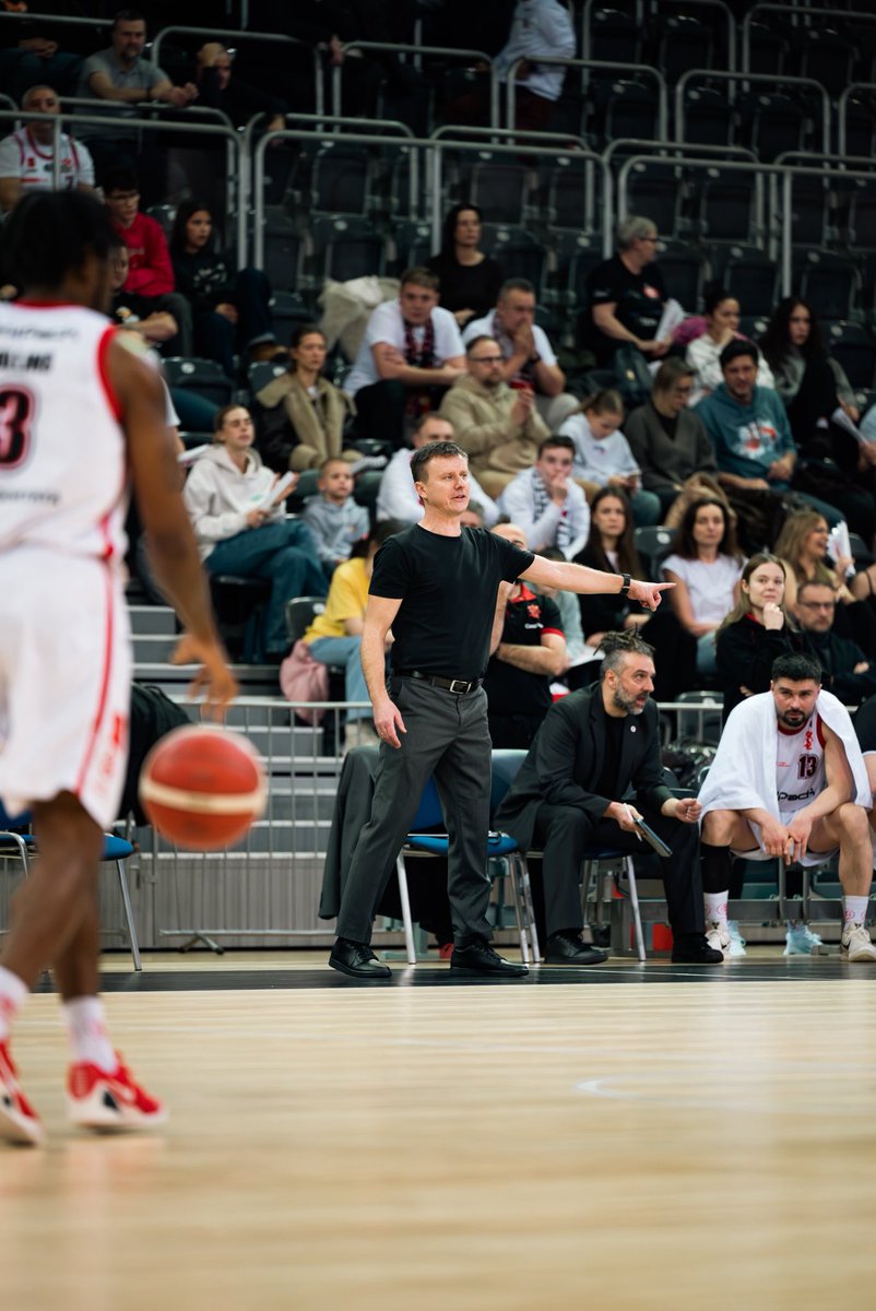 LKSCoolPackLodz's tweet image. Kierunek ➡️ hala „Ziuny”

🎟️ | goingapp.pl/wydarzenie/lks…

#ŁódźNaKosza #ŁKSkosz #łódź