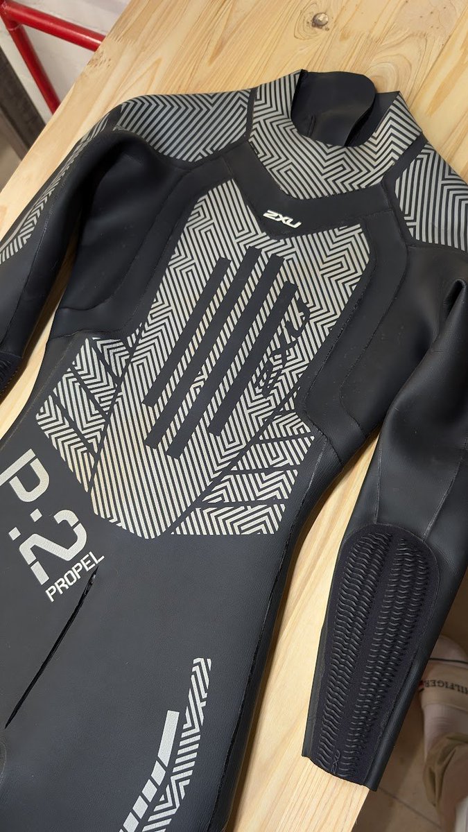 Zipforge's tweet image. This 2XU Propel P:2 wetsuit shows how a well-installed coil front zipper can blend seamlessly—even on smooth, patterned neoprene.
At zipforge, we combine sewing + neoprene fusion for a clean, safe, durable finish.
Your wetsuit should work and look great.