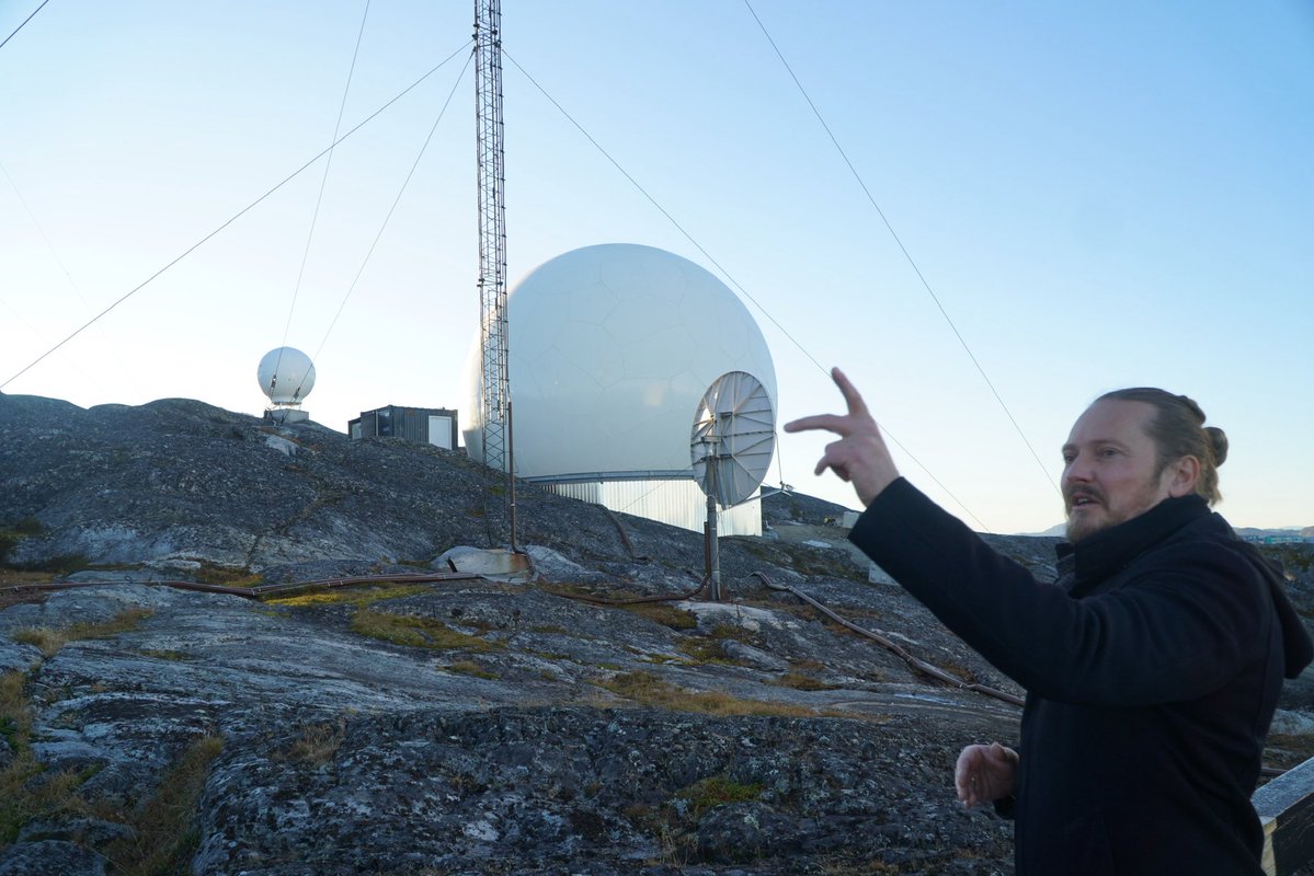 PR_Thionnet's tweet image. 🇬🇱 🇫🇷 La France a-t-elle des intérêts au Groenland ? 

Oui ✅

Je vous en présente un très concret. 

En septembre dernier j’ai pu me rendre au Groenland dans le cadre d’un mission parlementaire. Nous nous sommes rendus à Nuuk au siège de l’entreprise Tusass, chargée des…