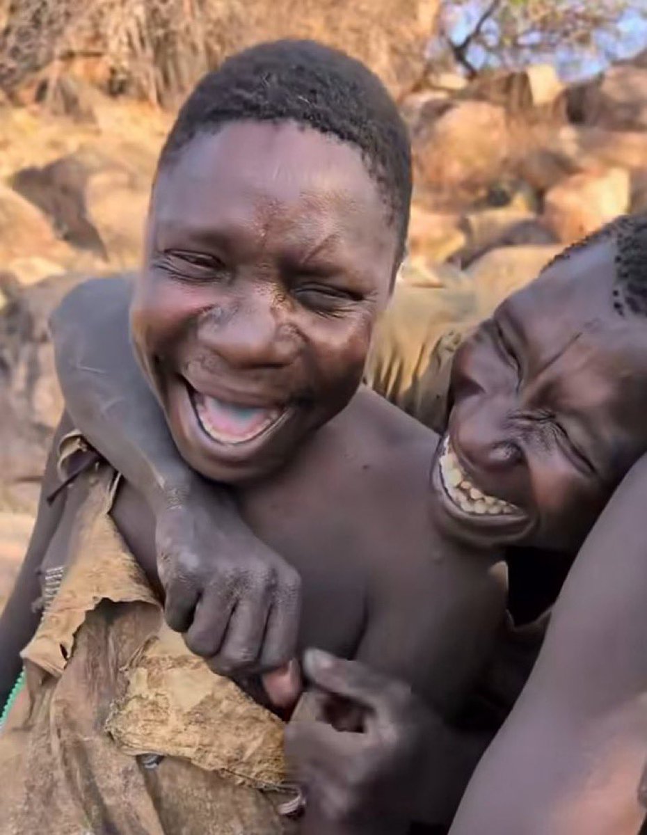 EngineerBenji's tweet image. Kati abali e Luweero Mwagala tubajukize nti Eyo battlefield.