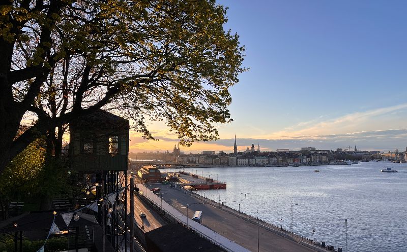 The GGRG Newsletter | Q4 Market Report 📈 | Nordic Domain Days 2026 🇸🇪 - mailchi.mp/ggrg/the-ggrg-…