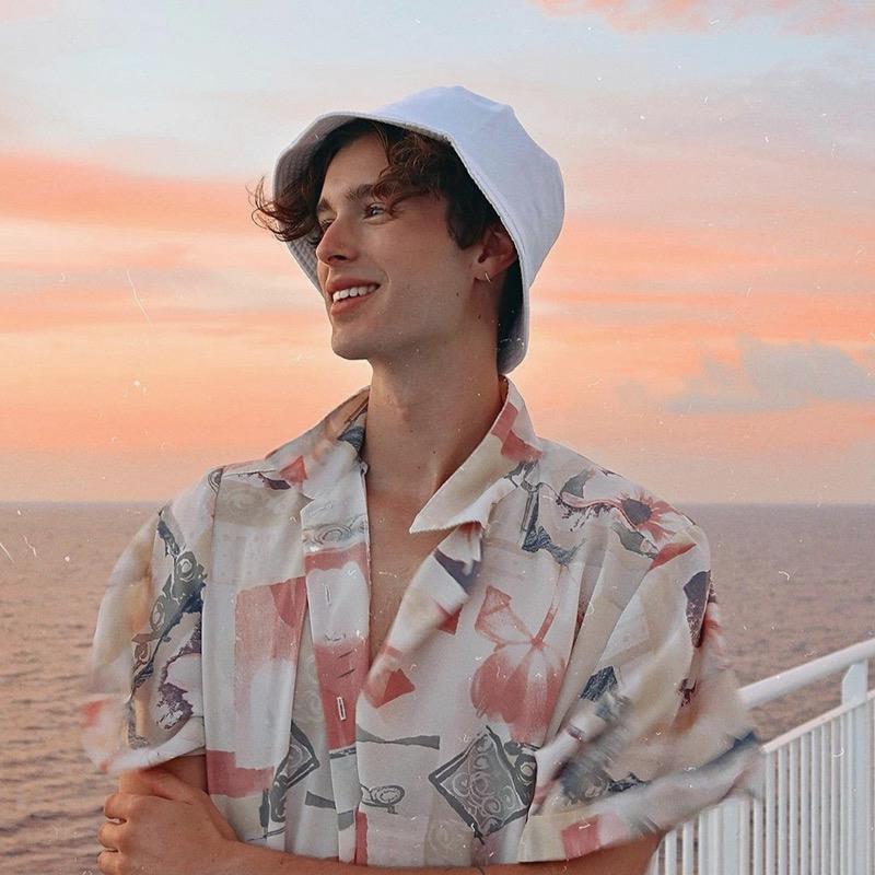 aleyrob's tweet image. Grang