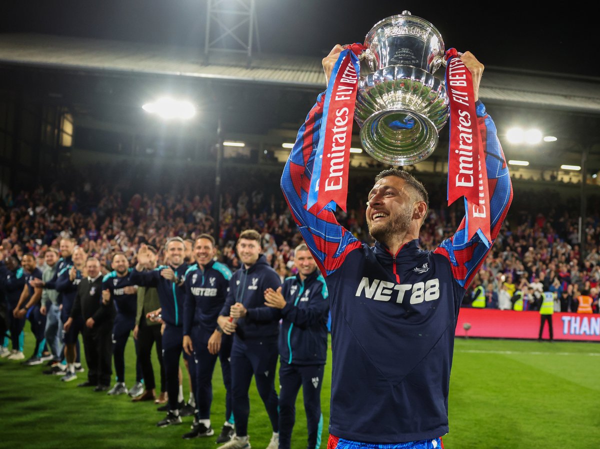 🏆 FA Cup winner
📺 TV star

Joel Ward reflects on 'whirlwind' six months as next career move confirmed

✍️ | <a href="/johncrossmirror/">John Cross</a>

mirror.co.uk/sport/football…