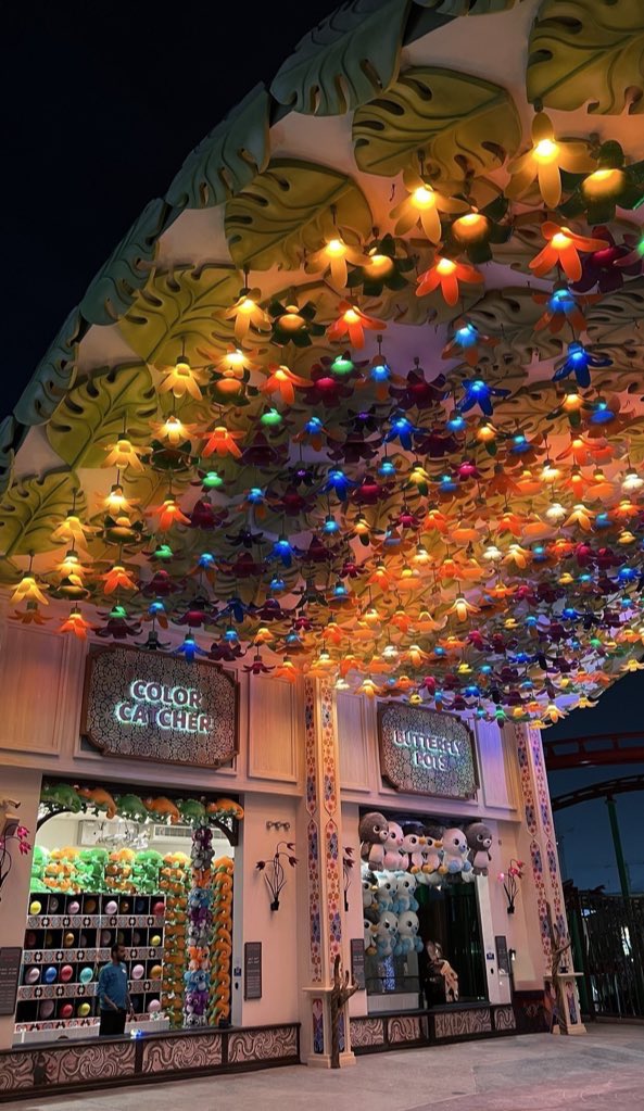 lya7il's tweet photo. Six Flags 🎡🎢
10000/10!! https://t.co/ETsPIxAd2K