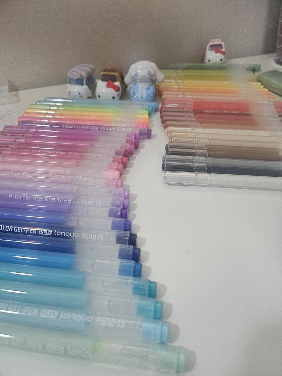 bbirim2's tweet image. 펜친자가 되어 한.중.일 펜모으는 중
오늘은 알리산!!
languo 3D 아크릴 페인팅 젤펜
#랑구오 #알리내돈내산 #languo