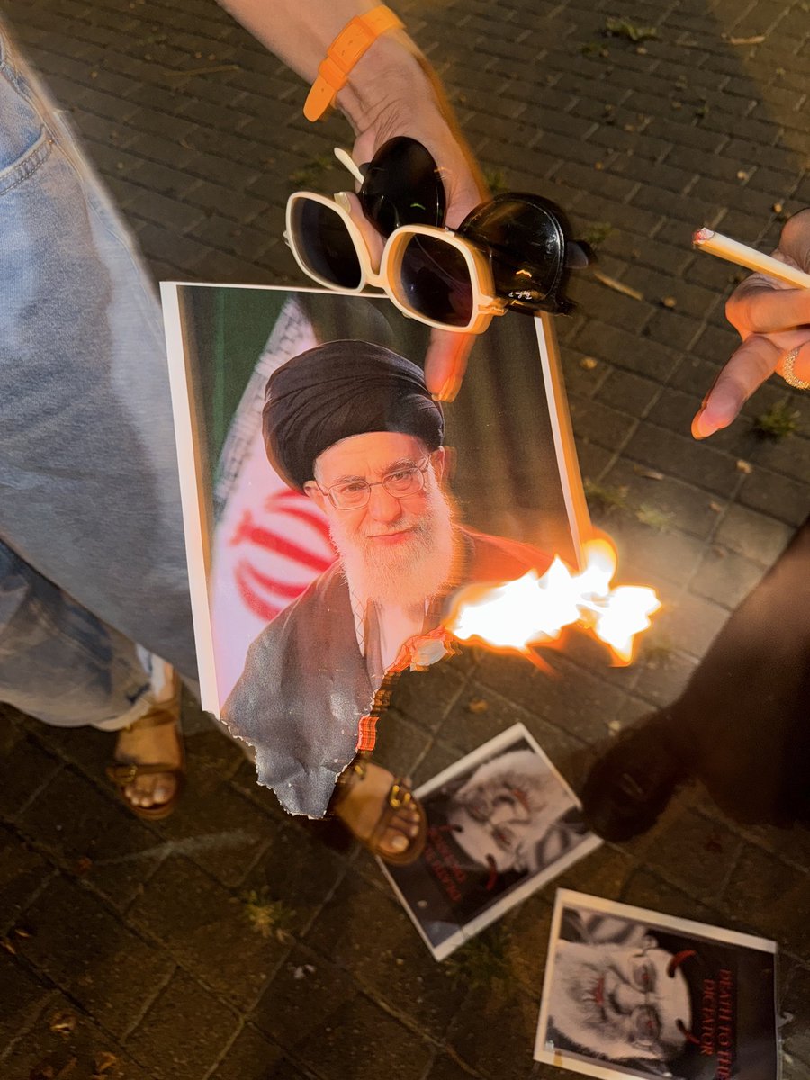 مرگ بر خامنه‌ای