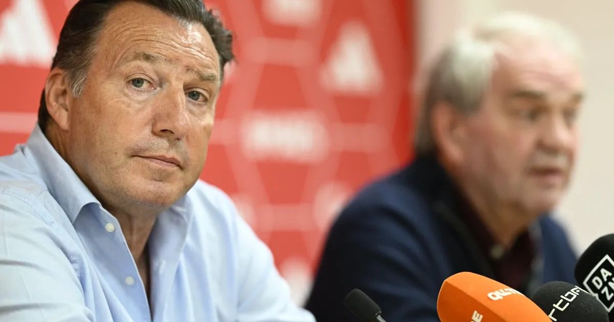 Exclusif : le Standard entre en scène pour la révélation du RFC Liège ! dlvr.it/TQFQNB