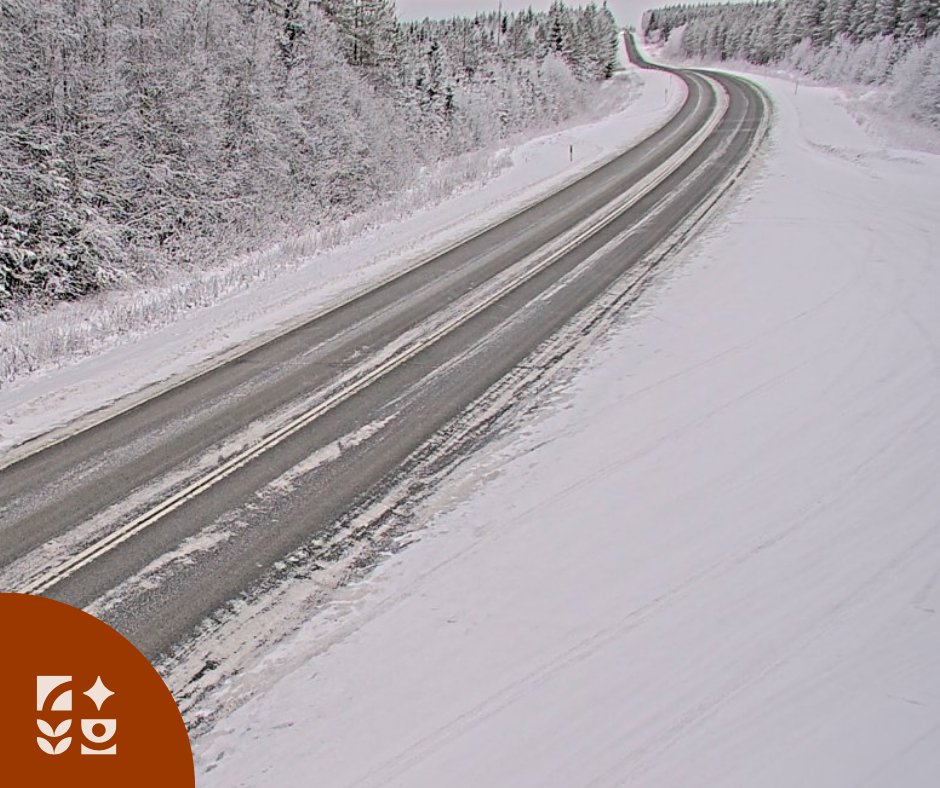Teiden talvihoitoon kuuluvat mm. liukkaudentorjunta ja lumen auraus. Tiet on jaettu talvihoitoluokkiin liikennemäärien ja liikenteellisen merkityksen mukaan. Pääteillä pyrkimyksenä ovat tasalaatuiset keliolosuhteet ympäri vuorokauden.

Lue lisää aiheesta: elinvoimakeskus.fi/talvihoito
