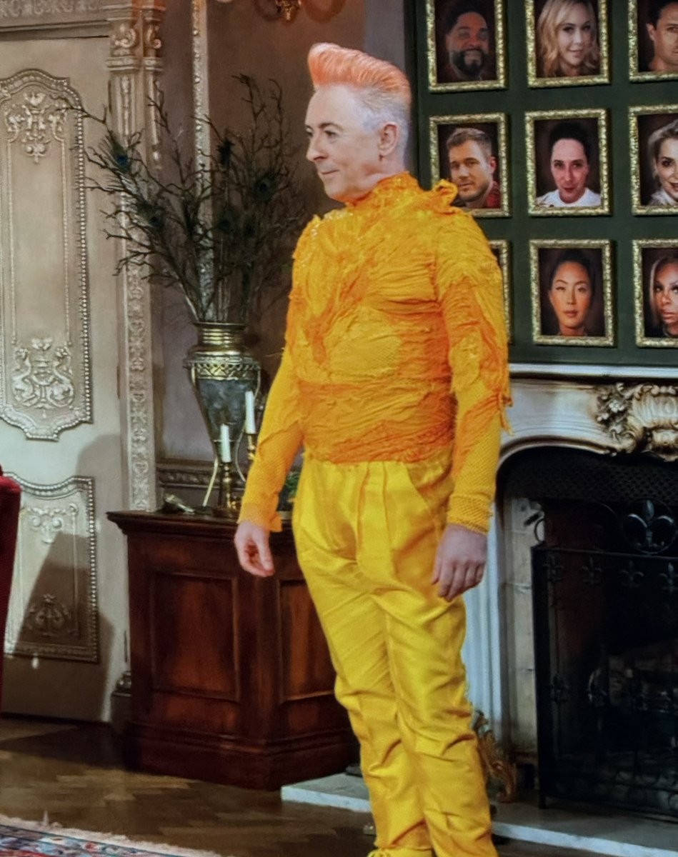 TomZohar's tweet image. Big Bird if he slayed