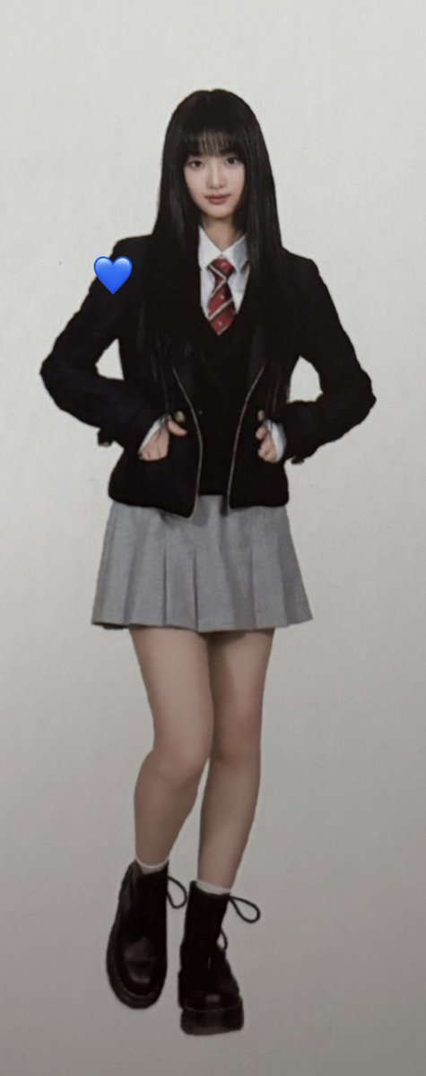 kkam2_0818's tweet image. 시안이 한림예고 졸업사진🥹💙 #유스피어 #시안