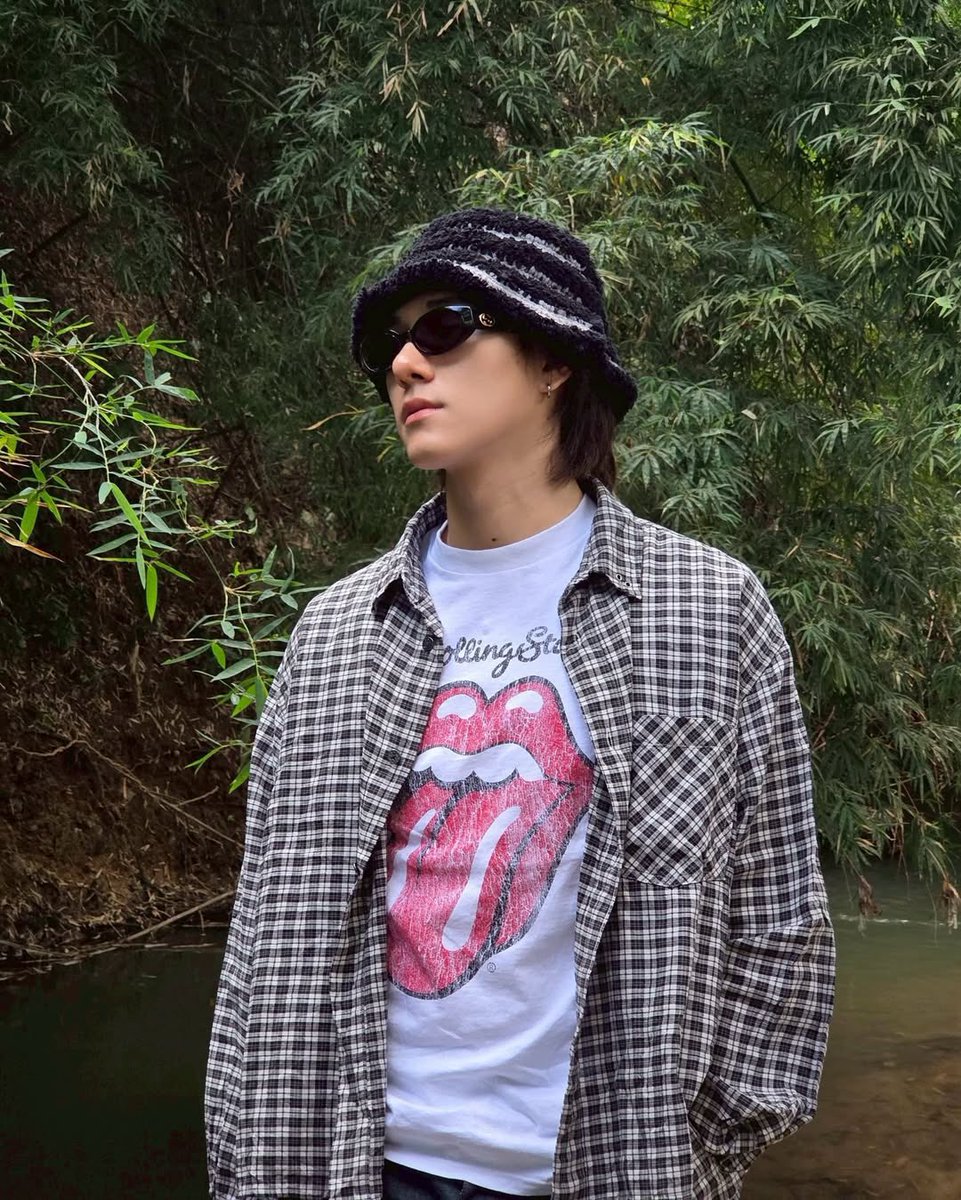 184180cm's tweet image. ผมยาวของเราไม่เท่ากัน ฉันที่ต้องการผมยาวเล่นแบด ผมยาวเอ้าติ้ง แต่ลูกต้องกลับมาถ่ายอู 😭