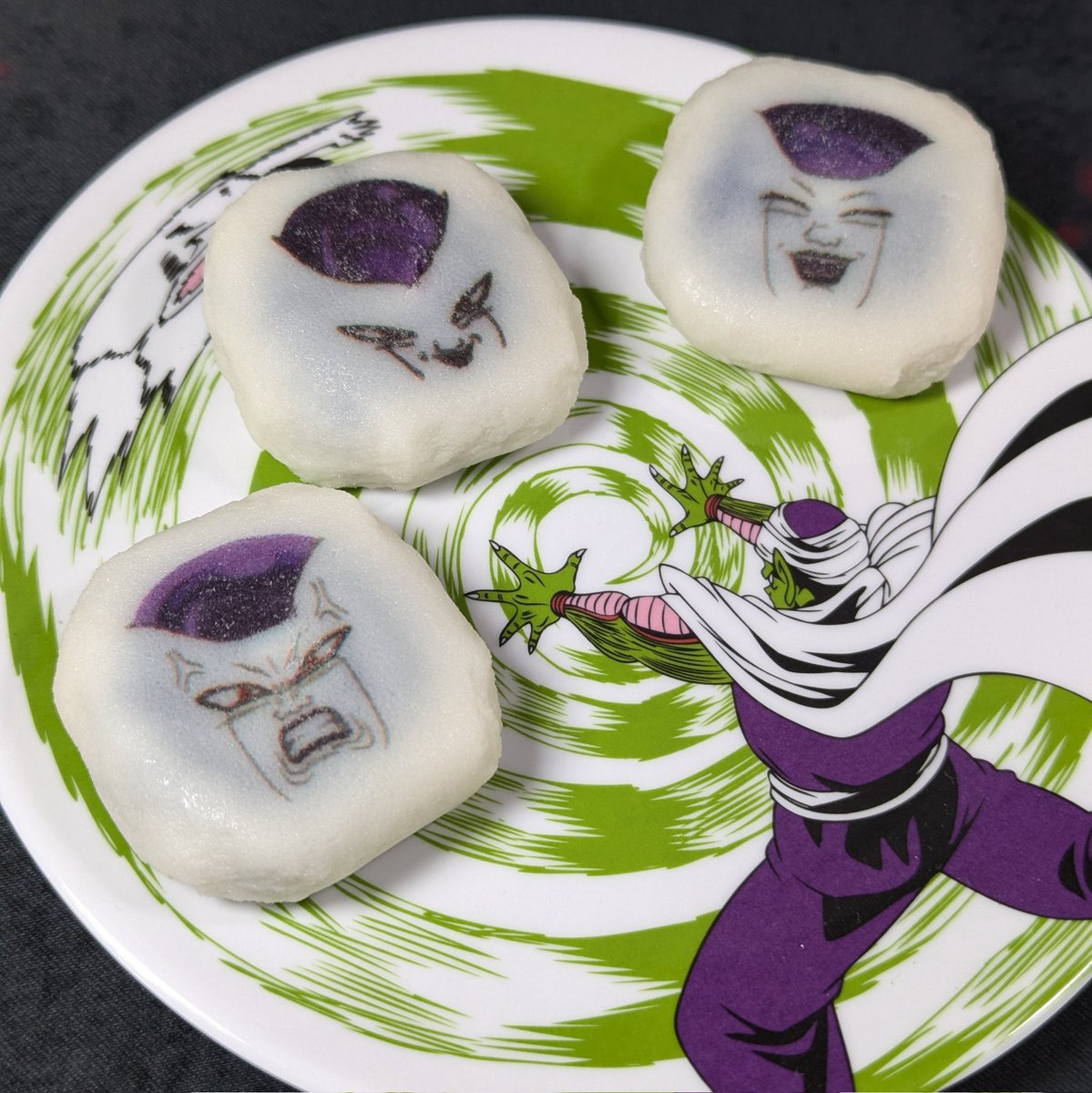 chii7240's tweet image. フリーザ様の大福ゲラゲラ笑えるから絶対買ってほしい。一生遊べる