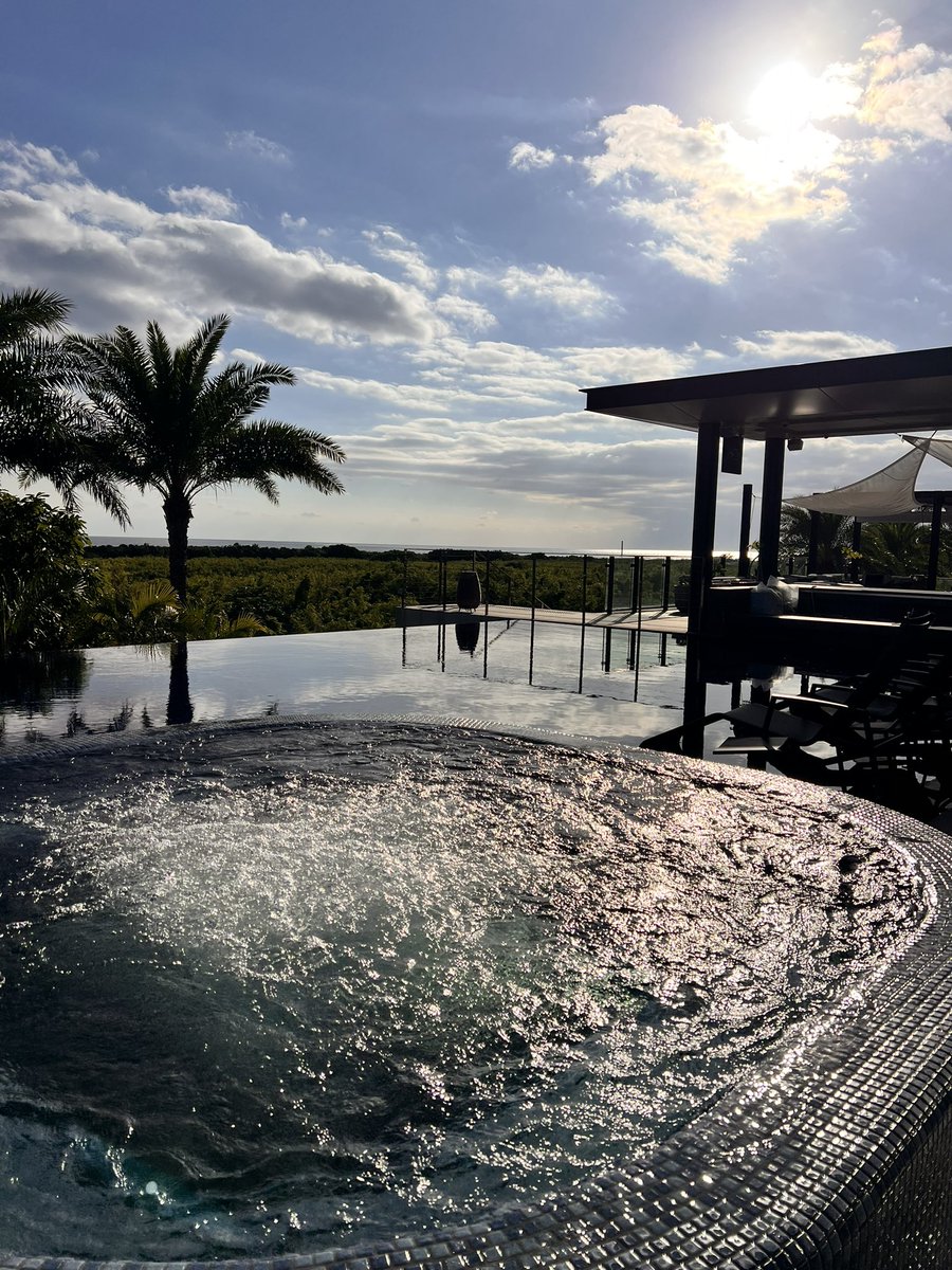 Open 16:00〜26:00
お待ちしております☺️