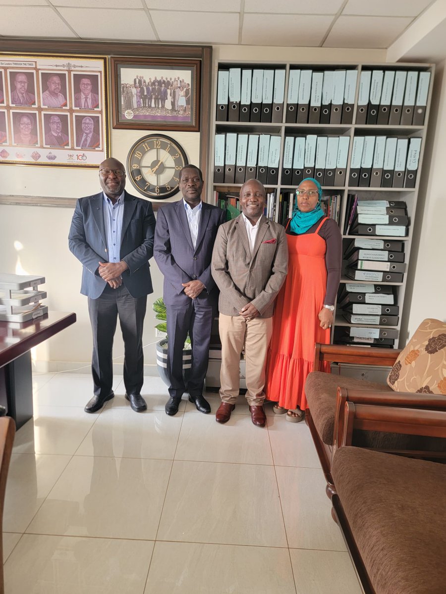 Makerere Law School tweet media