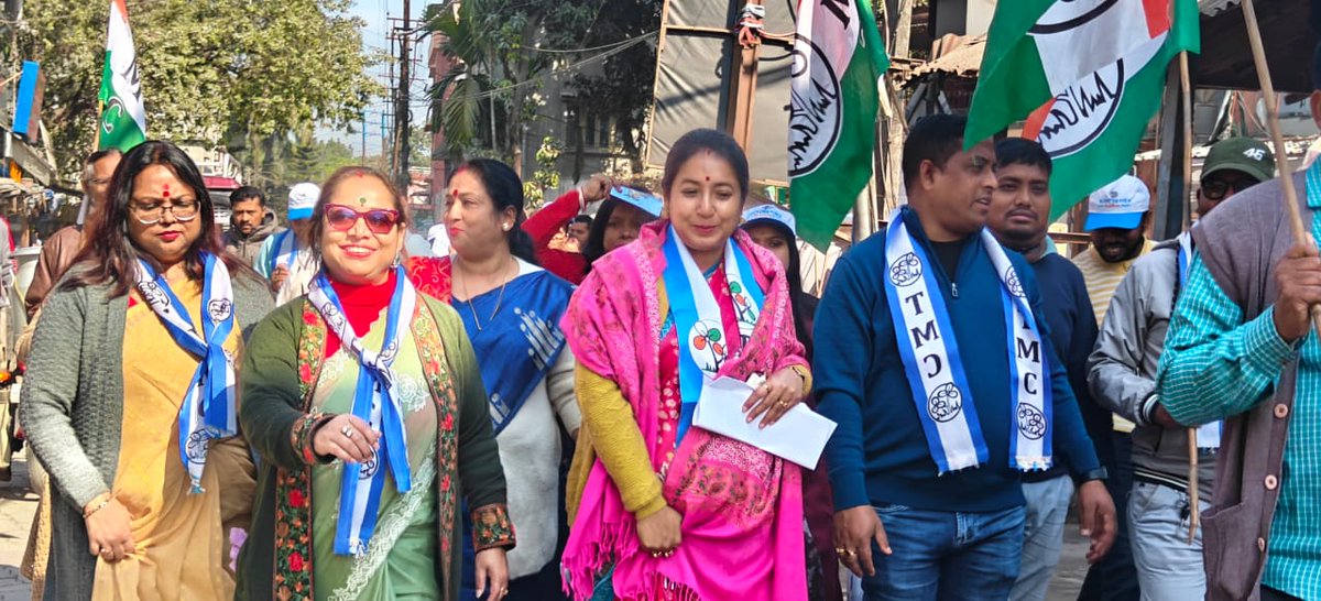 PapiaAITC's tweet photo. Today, Unnoyoner Panchali was formally launched from the Matigara–Atharokhai area of the Darjeeling district plains. A few glimpses from this inspiring beginning of our journey towards development.
#UnnoyonerPanchali #DarjeelingPlains #Matigara #Atharokhai #DevelopmentWithPeople https://t.co/qGW1VgEiTc