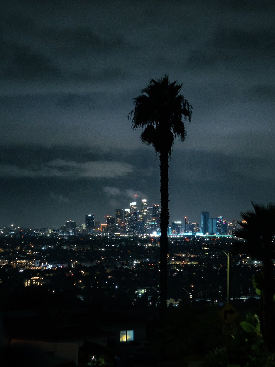teemusphoto's tweet image. more of moody LA with sony fx3