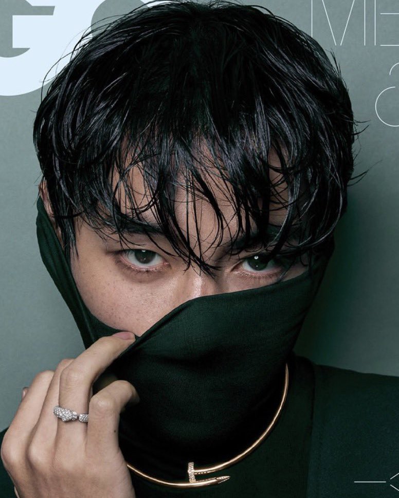 zonequal's tweet photo. The freckles 😭😭😭😭😭 this is genuinely the most beautiful man in the world https://t.co/cc5AjeKBqo